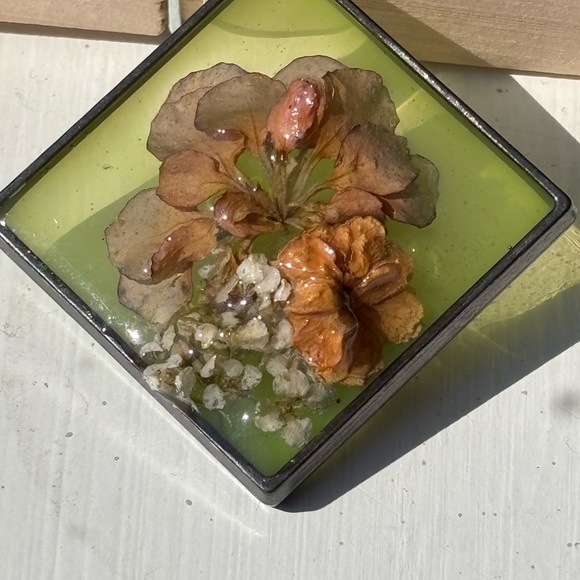 Handmade Jewelry - Floral Resin Square Pendant
